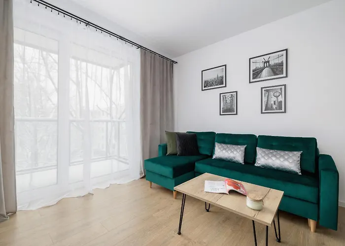 Lägenhet Przy Parku Slaskim Bytkowska By Renters